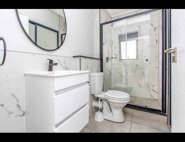 2 BEDROOM APARTMENT TO LET IN WATERFALL